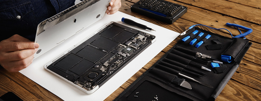 Things to Keep in Mind When Handling a Cracked Laptop Screen